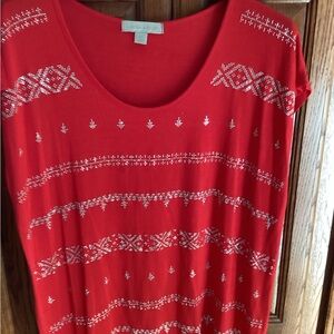 Laura Ashley Crimson and White Patterned Tee